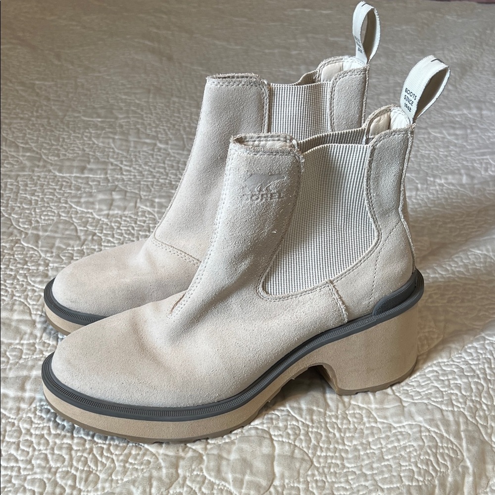 Sorel Cream Heeled Ankle Boots